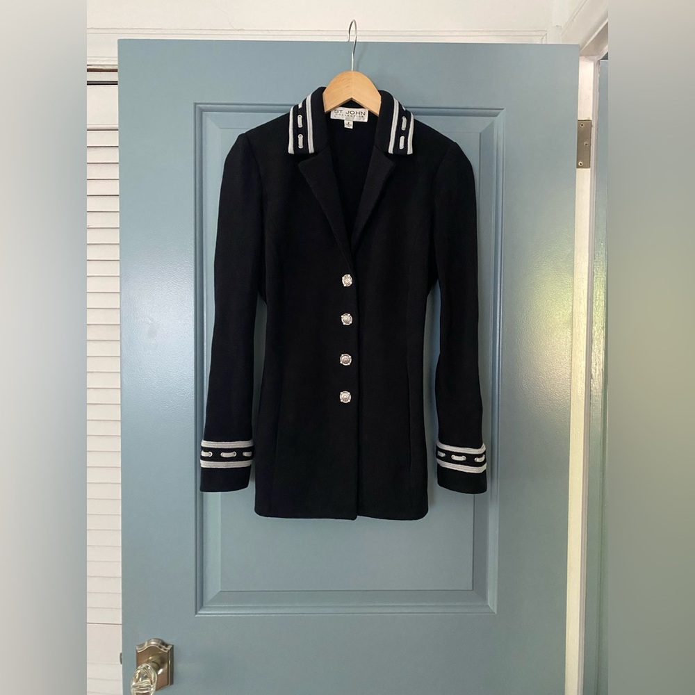 Vintage St. John Collection Black Knit Blazer with Nautical White Trim size 2